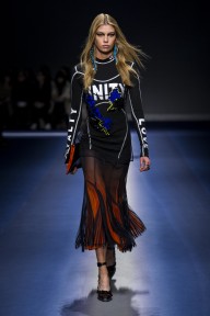 Look 43