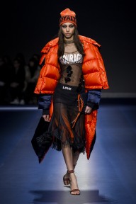 Look 45