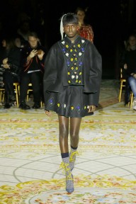 Look 1