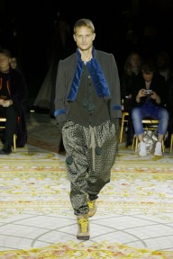 Look 37