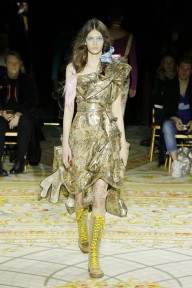 Look 14