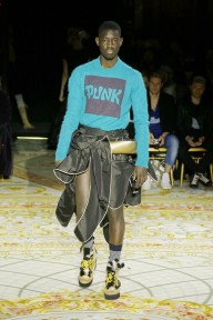 Look 12