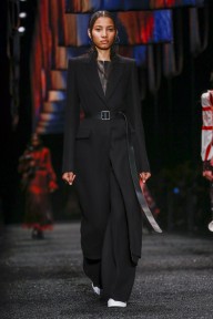 Look 11