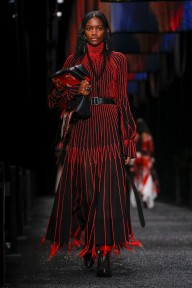 Look 12