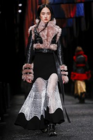 Look 26