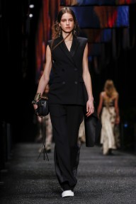 Look 37