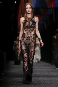 Look 43