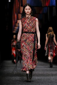Look 8