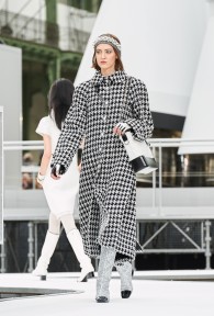 Look 74