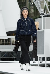 Look 27