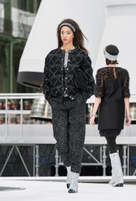 Look 25