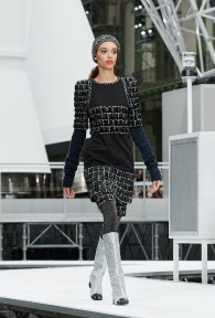 Look 15