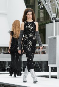 Look 10