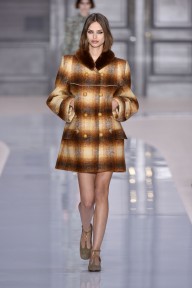 Look 1