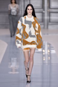 Look 13