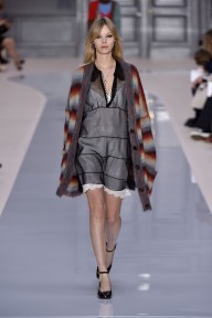 Look 18