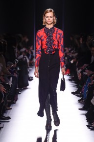 Look 12