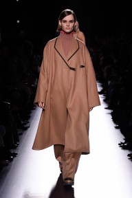 Look 23