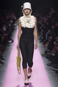 Look 10