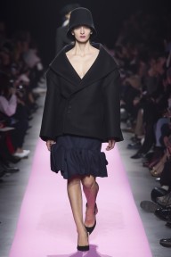 Look 11