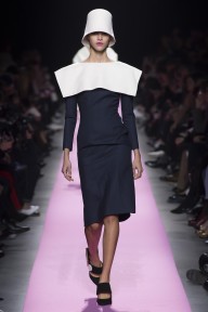Look 15