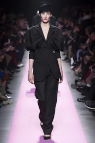 Look 19