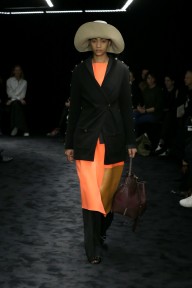 Look 11