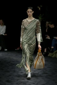 Look 23