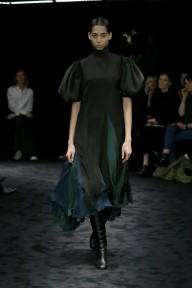 Look 32