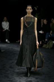 Look 5