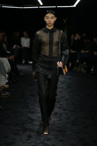 Look 50
