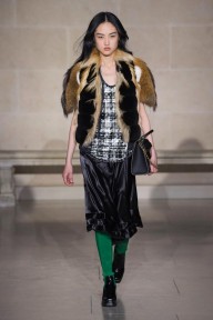 Look 11