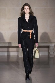 Look 12