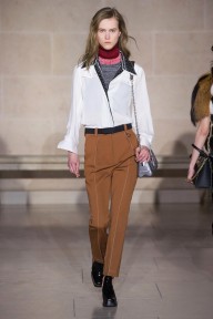 Look 24