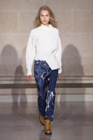 Look 28