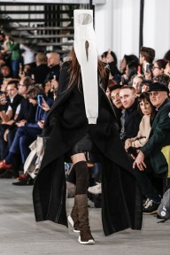 Look 1