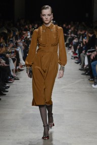 Look 14