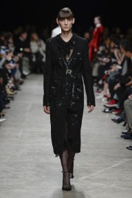 Look 32