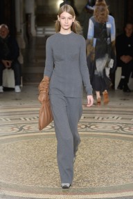 Look 12