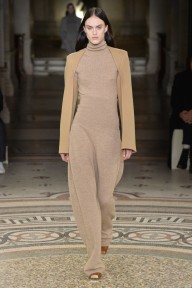 Look 14