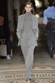 Look 15