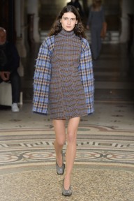 Look 18