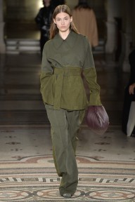 Look 27