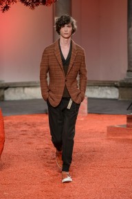 Look 11