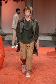 Look 36