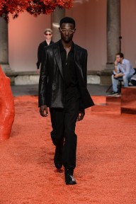 Look 43