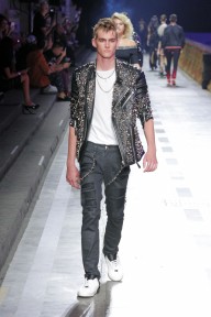 Look 19