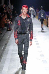 Look 33