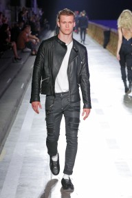 Look 38