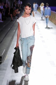 Look 69